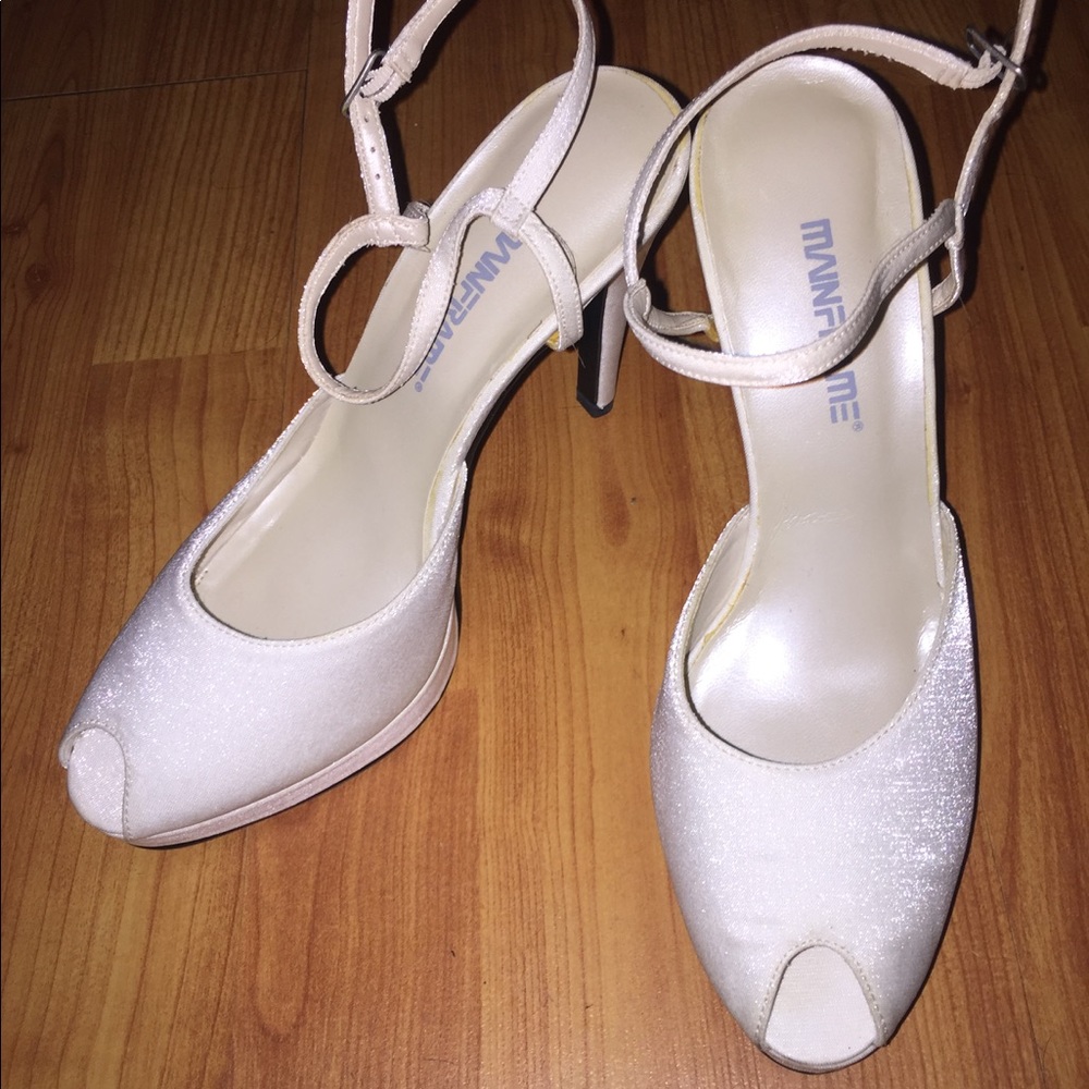 Brand new Peep toe Platform Stilettos